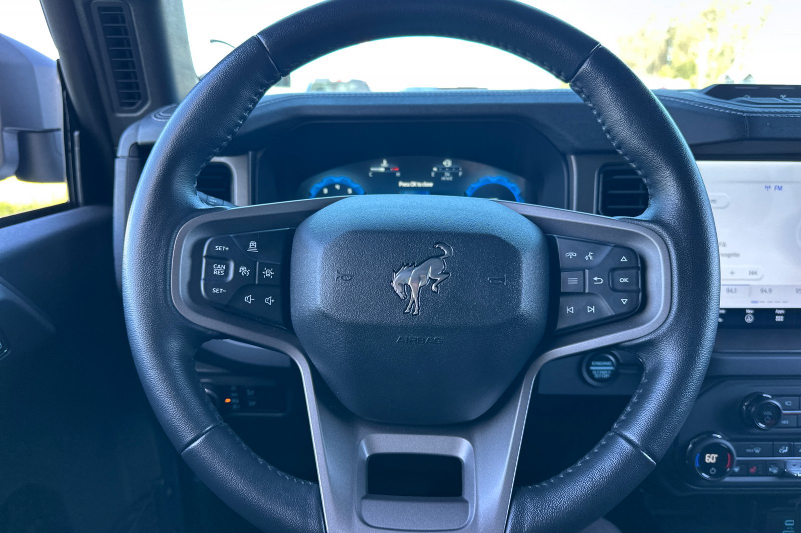 Used 2025 Ford Bronco Badlands AWD/4WD image 22
