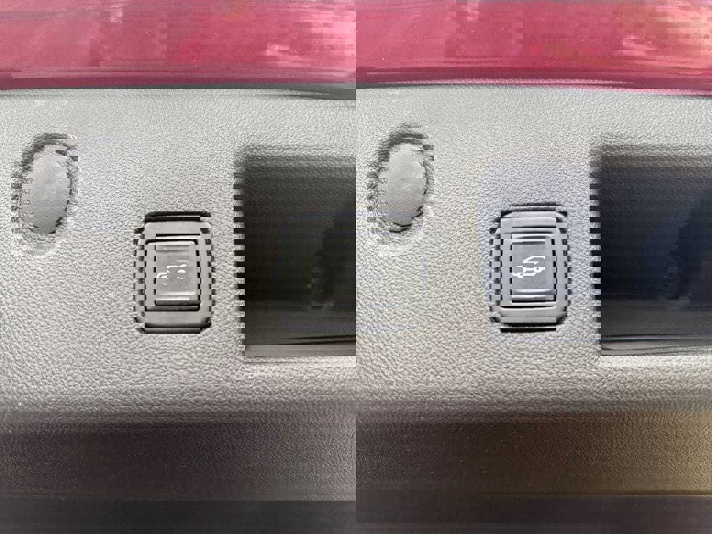 Used 2021 Chevrolet Equinox LT image 27