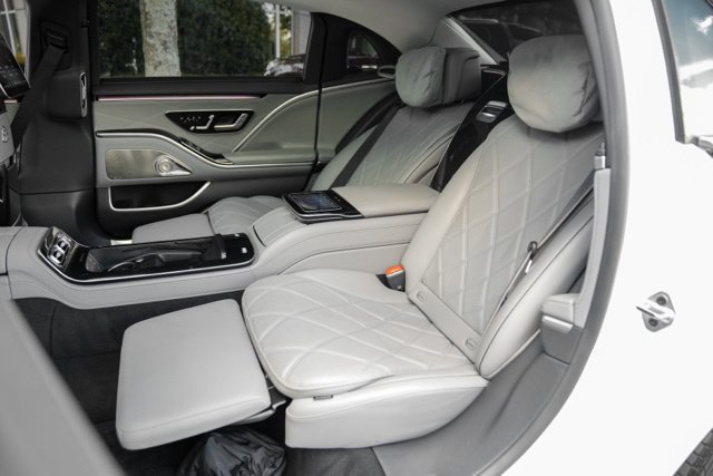 Used 2021 Mercedes-Benz Maybach S 580 4MATIC image 53