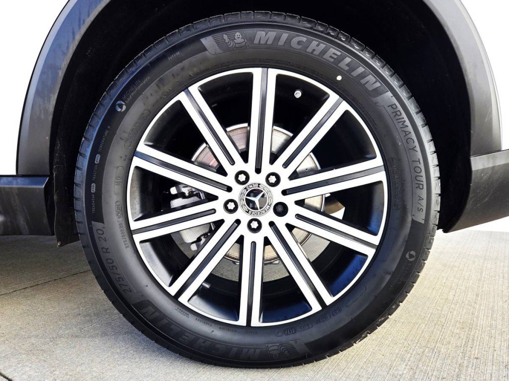 Used 2024 Mercedes-Benz GLE 350 4MATIC image 9