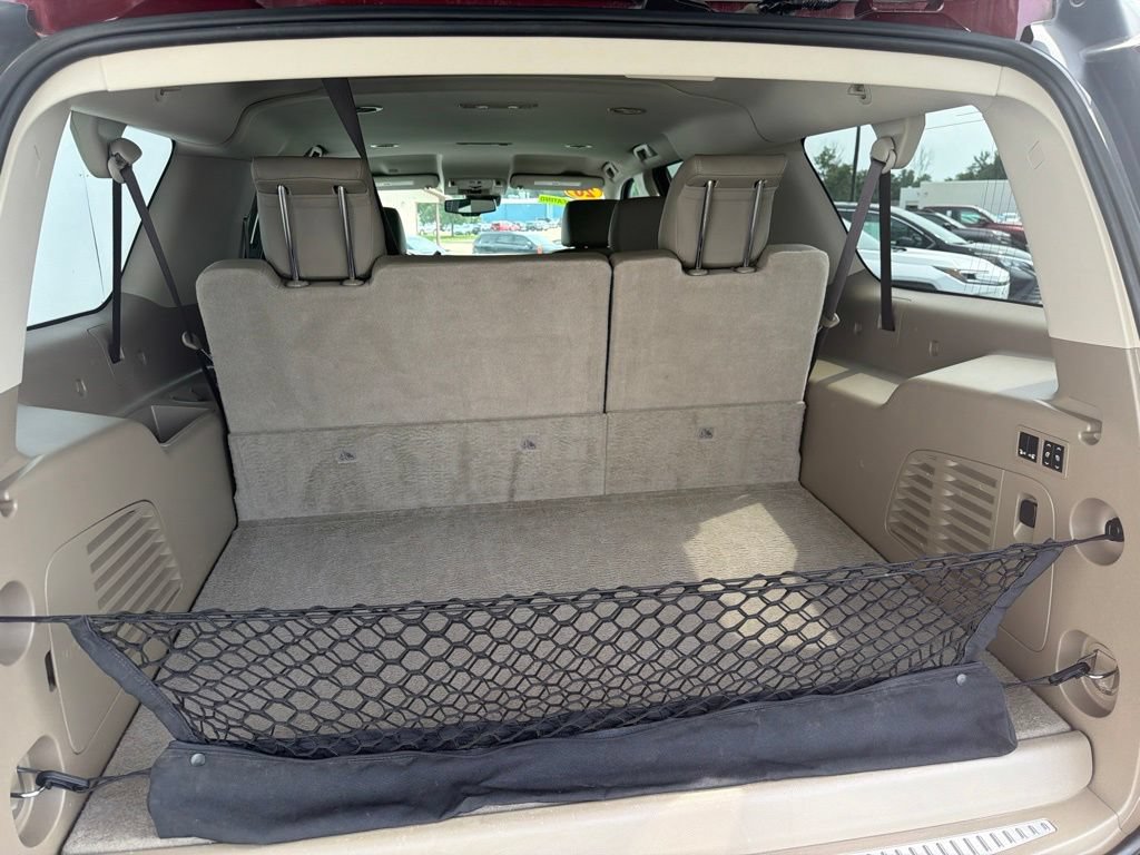 Used 2020 Chevrolet Suburban Premier w/ Max Trailering Package AWD/4WD image 12