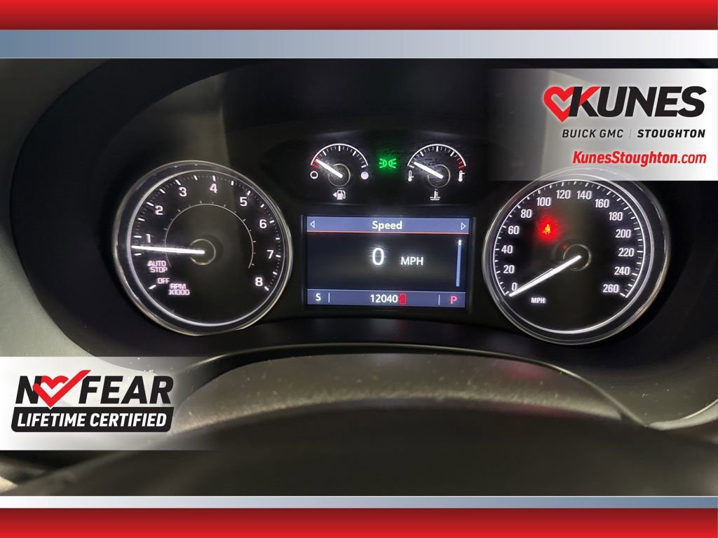 Used 2024 Buick Enclave Essence image 28