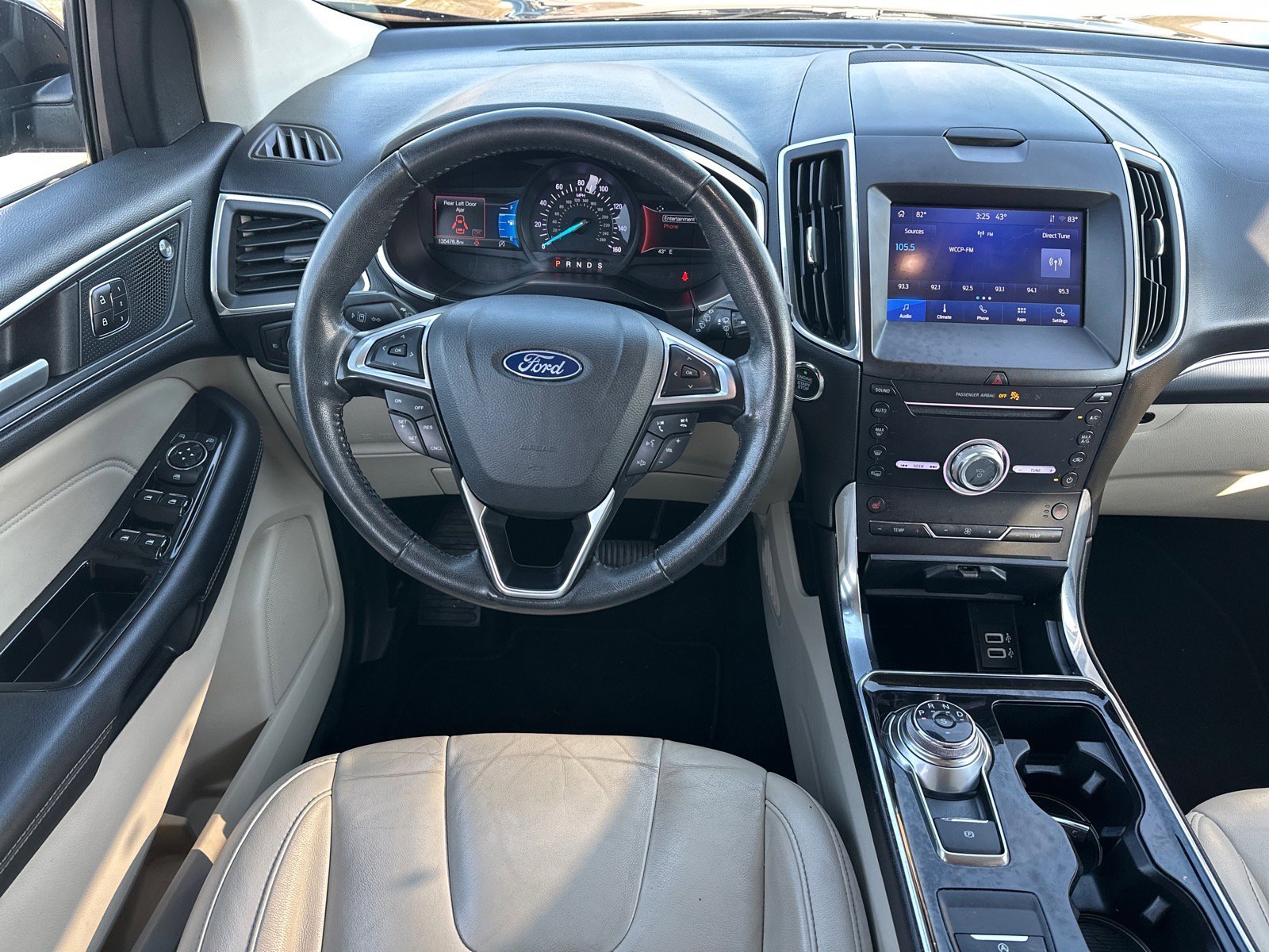 Used 2019 Ford Edge Titanium FWD image 7