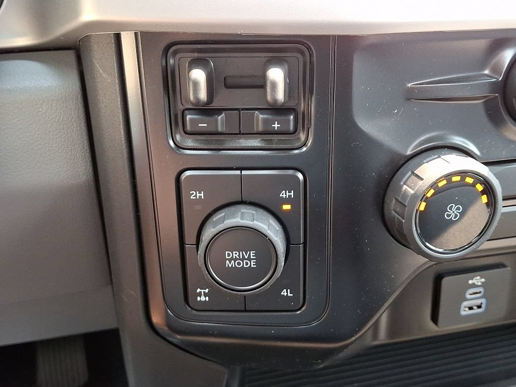 New 2026 Ford F250 XL w/ STX Appearance Package AWD/4WD image 15