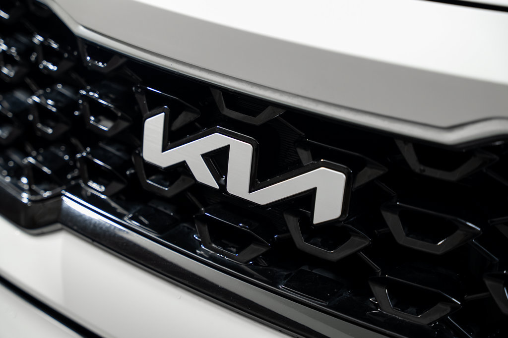Used 2023 Kia Sorento EX FWD image 21