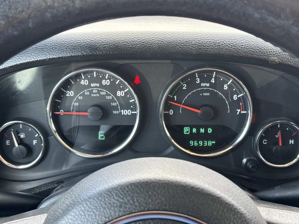 Used 2018 Jeep Wrangler Unlimited Sport S image 27