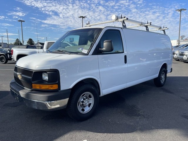 Used 2015 Chevrolet Express 3500 Extended image 3