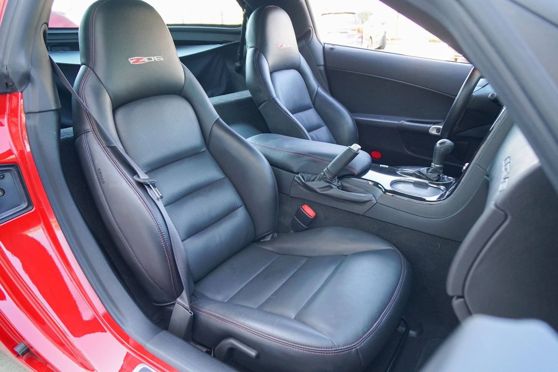 Used 2008 Chevrolet Corvette Z06 w/ Preferred Equipment Group image 38