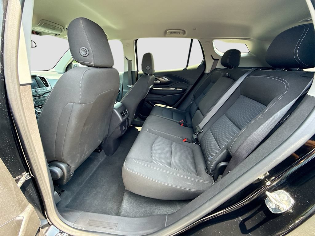 Used 2024 GMC Terrain SLE AWD/4WD image 23