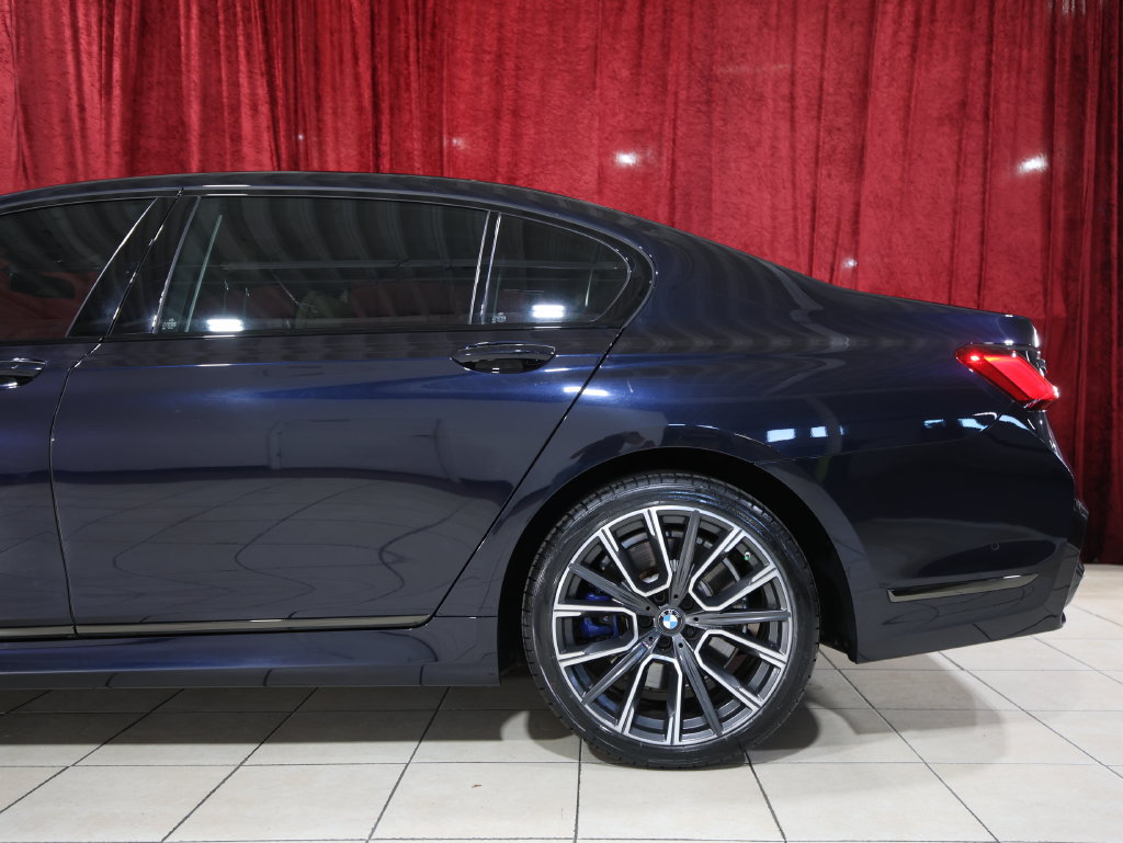Used 2020 BMW 750i xDrive w/ Executive Package AWD/4WD image 5