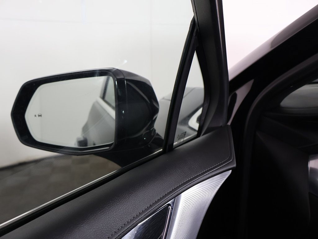 Used 2022 Cadillac XT5 Premium Luxury w/ LPO, Floor Liner Package image 36