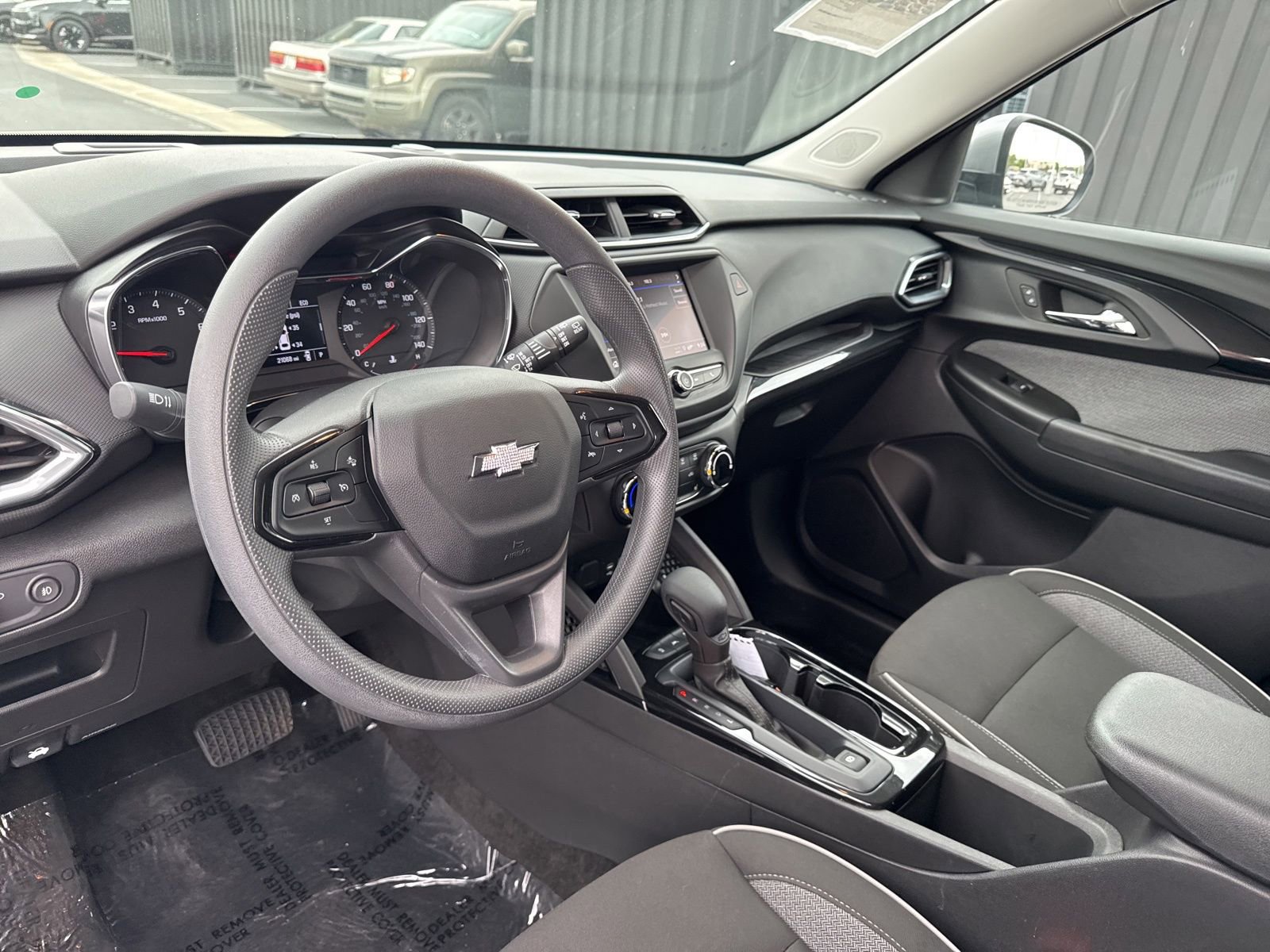 Used 2023 Chevrolet TrailBlazer LT image 14