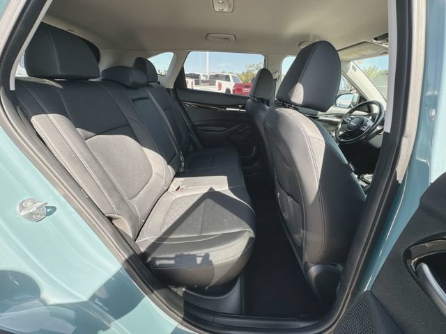 Used 2024 Kia Seltos EX FWD image 27