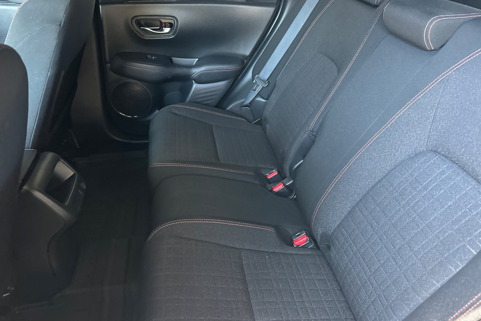 Used 2025 Honda HR-V Sport image 12