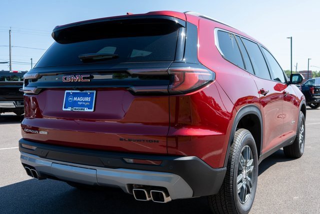 Used 2025 GMC Acadia Elevation w/ LPO, Floor Liner Package image 6