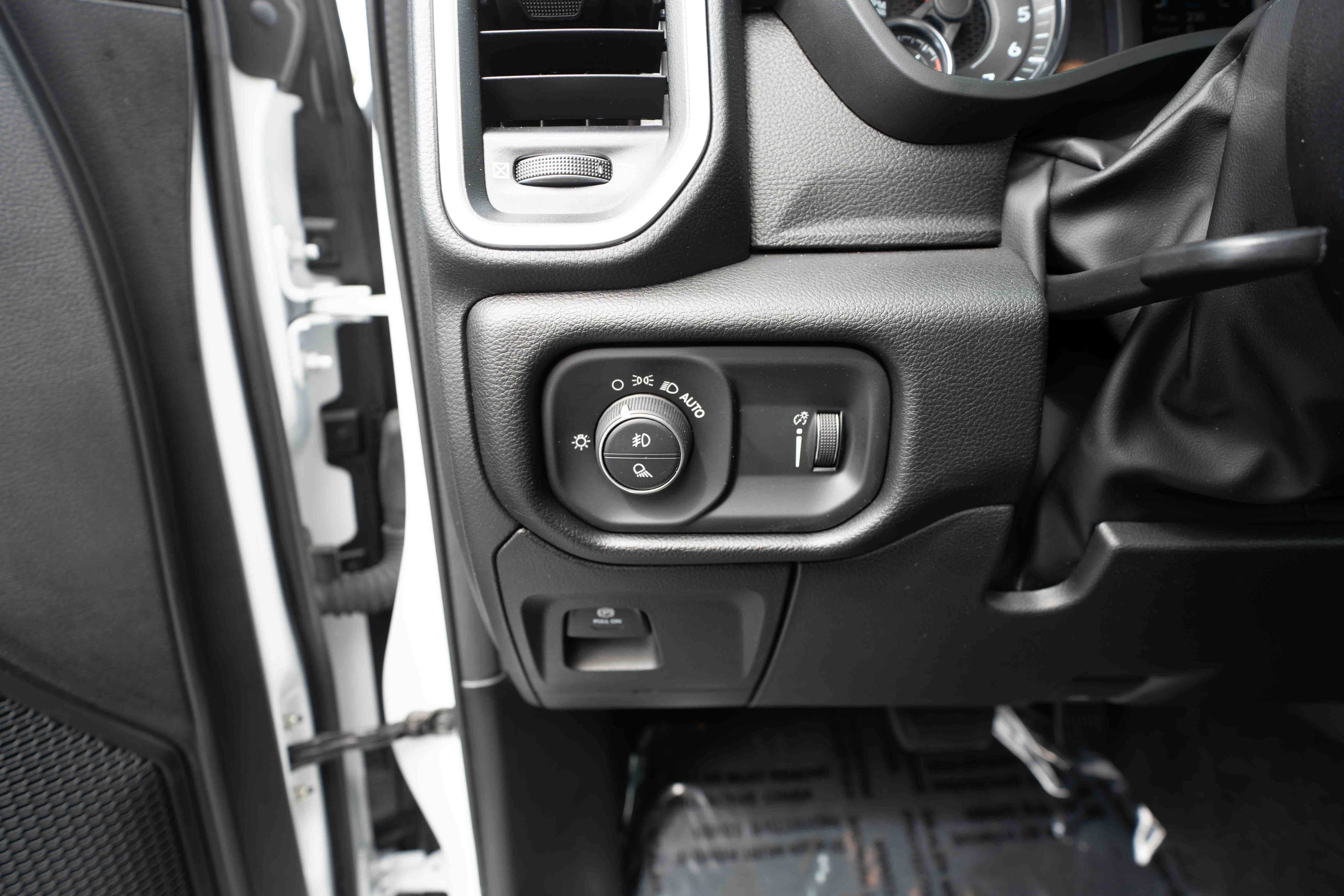 Used 2023 RAM 1500 Big Horn AWD/4WD image 11