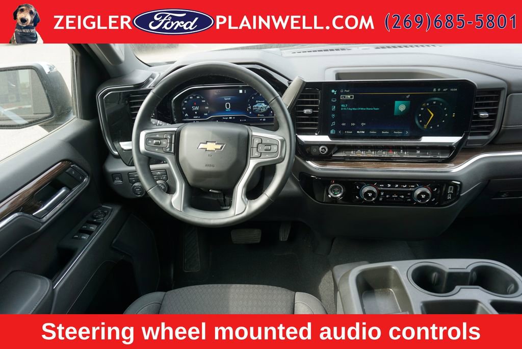 Used 2023 Chevrolet Silverado 1500 LT AWD/4WD image 12