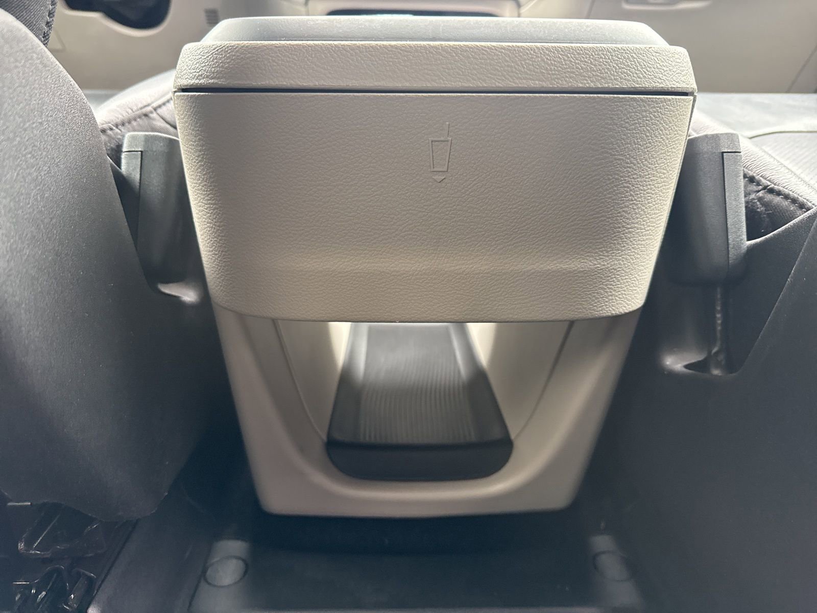 Used 2020 Chrysler Pacifica Touring-L image 24