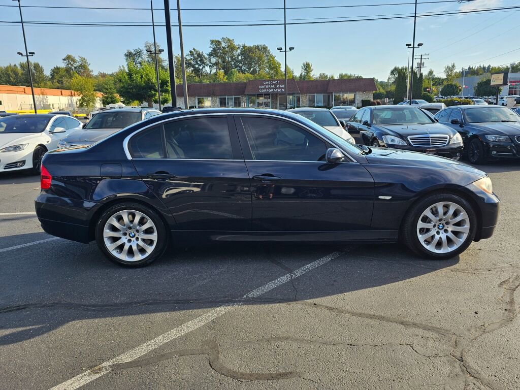 Used 2007 BMW 335xi Sedan image 4
