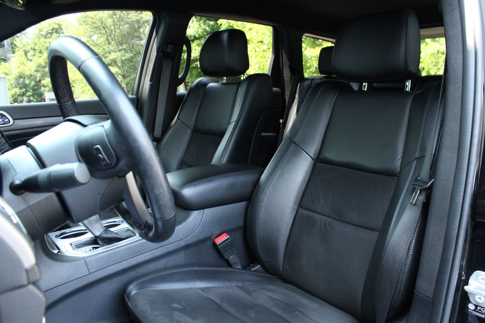 Used 2021 Jeep Grand Cherokee Laredo X AWD/4WD image 14