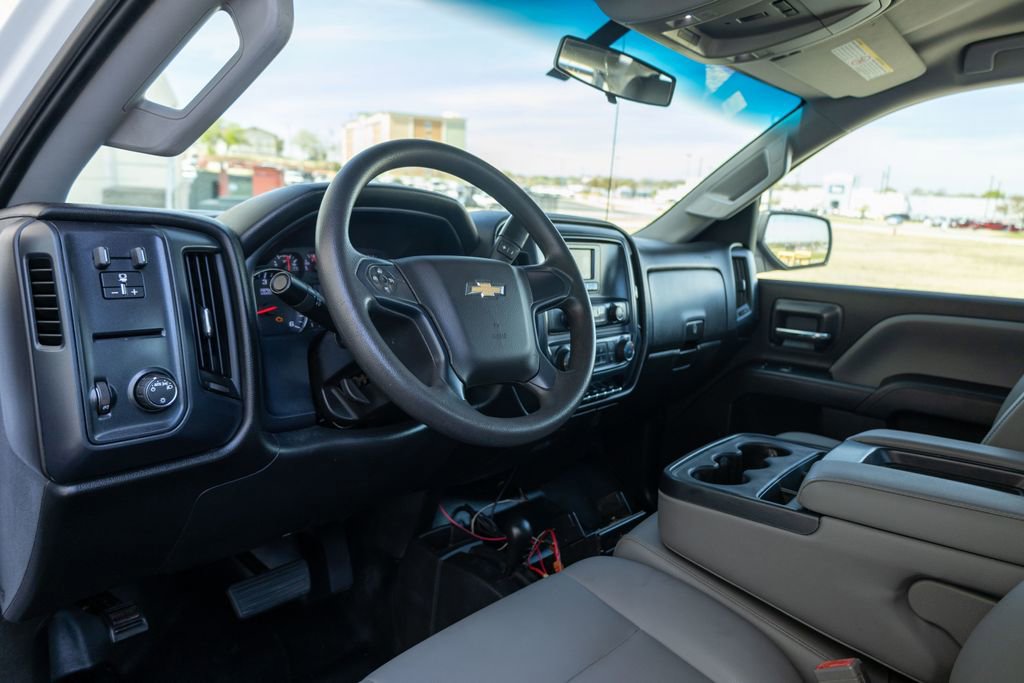 Used 2017 Chevrolet Silverado 2500 W/T w/ WT Fleet Convenience Package image 9