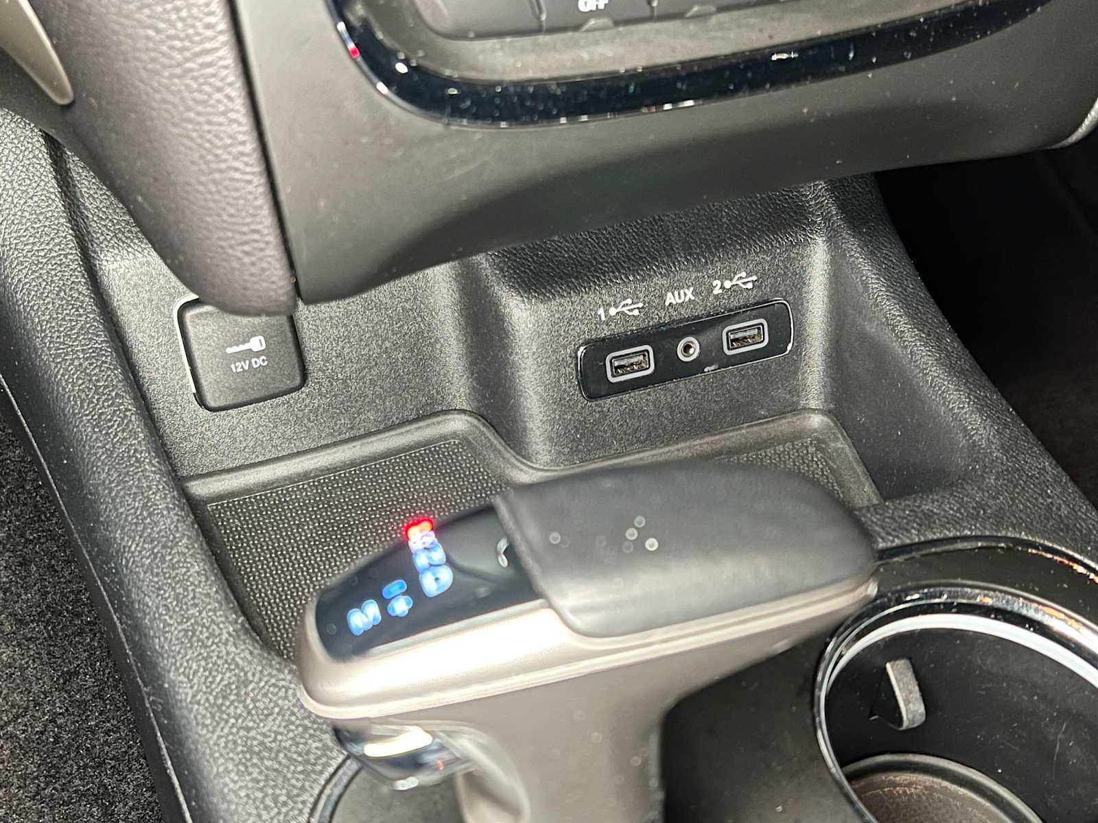 Used 2018 Dodge Durango SXT w/ 3rd Row Seating Group AWD/4WD image 29