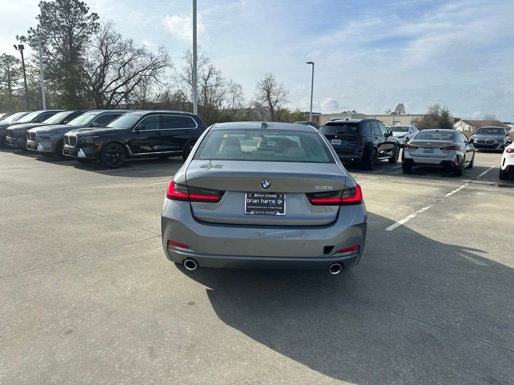 Certified 2025 BMW 330i Sedan w/ Convenience Package image 4