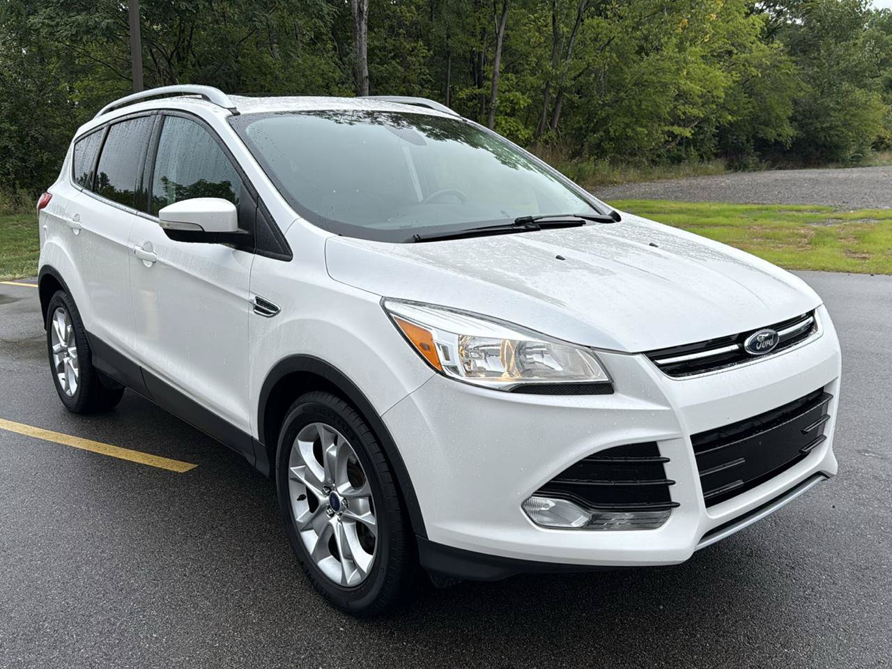 Used 2014 Ford Escape Titanium AWD/4WD image 3
