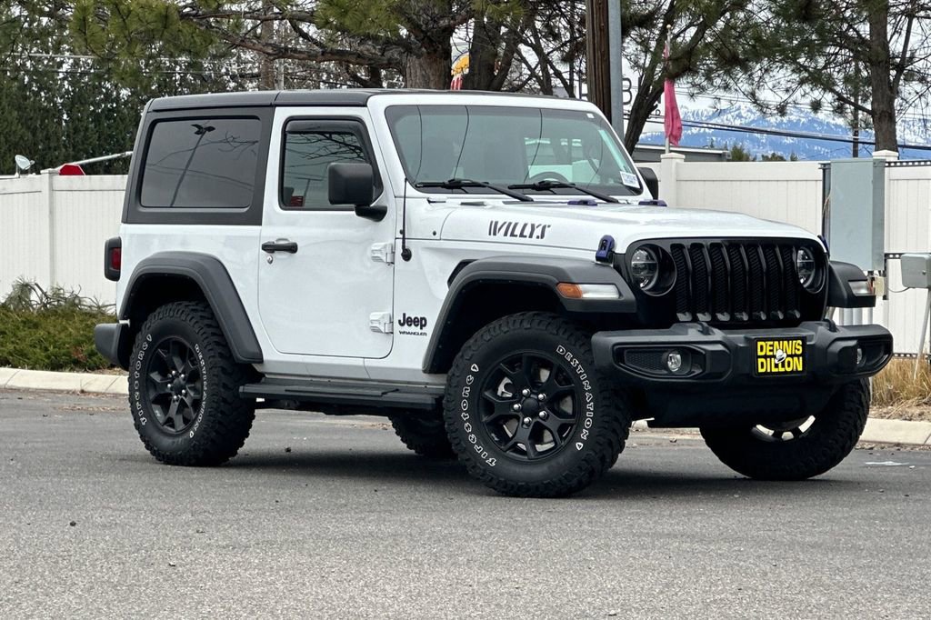 Used 2022 Jeep Wrangler Willys image 2