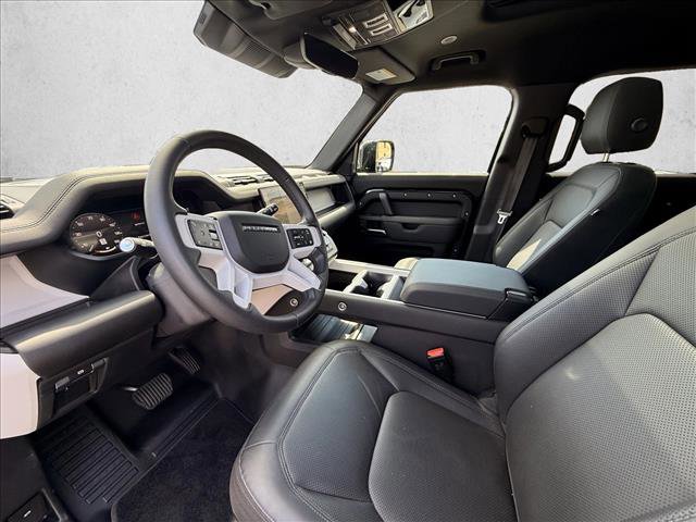 Used 2025 Land Rover Defender 110 S AWD/4WD image 15