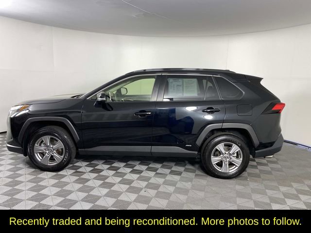 Used 2023 Toyota RAV4 XLE w/ Convenience Package AWD/4WD image 5