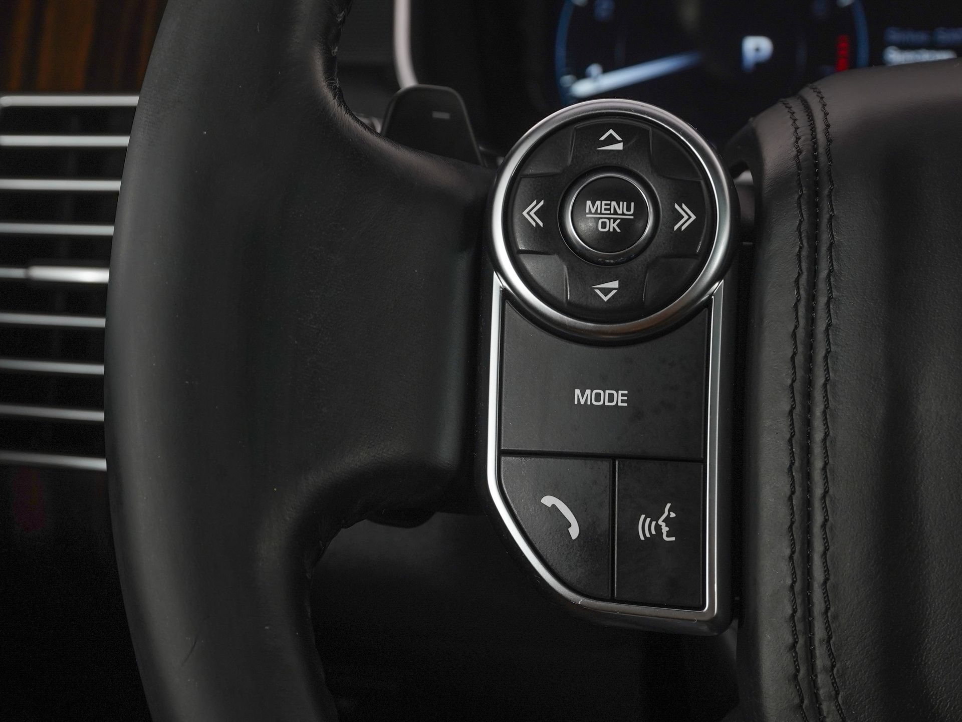 Used 2016 Land Rover Range Rover AWD/4WD image 21