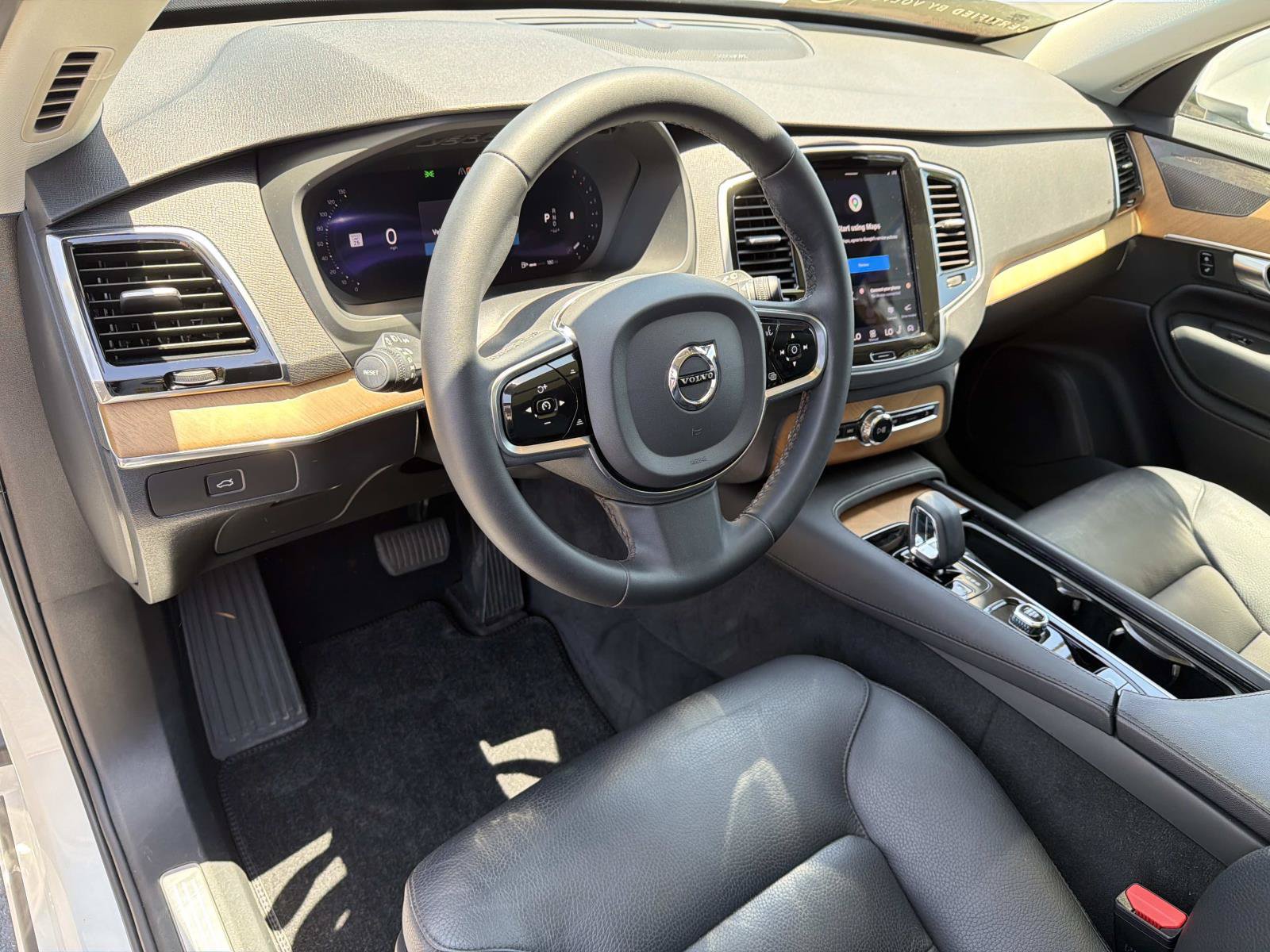Certified 2023 Volvo XC90 B6 Plus w/ Protection Package Premier AWD/4WD image 9
