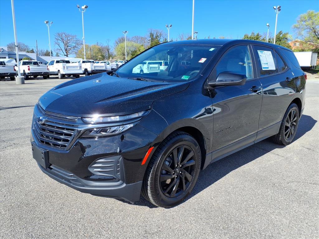 Used 2023 Chevrolet Equinox LS w/ LS Convenience Package FWD image 8