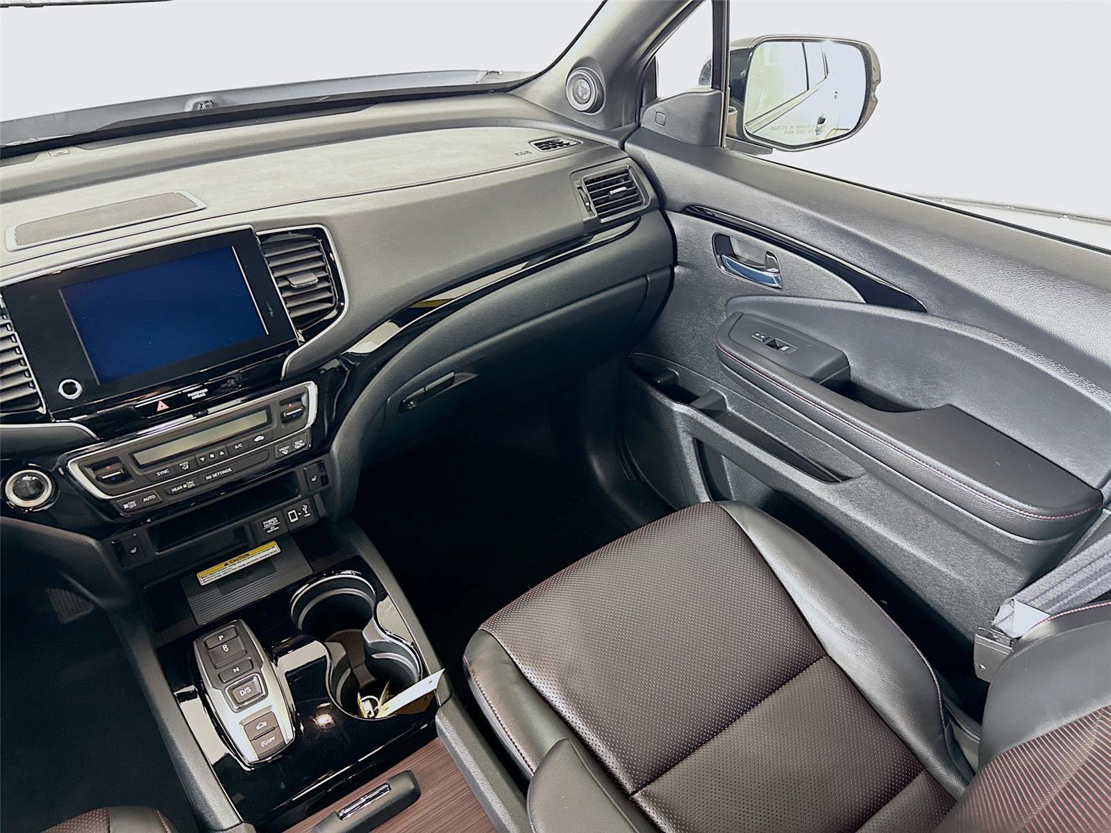 Used 2023 Honda Ridgeline Black Edition image 31