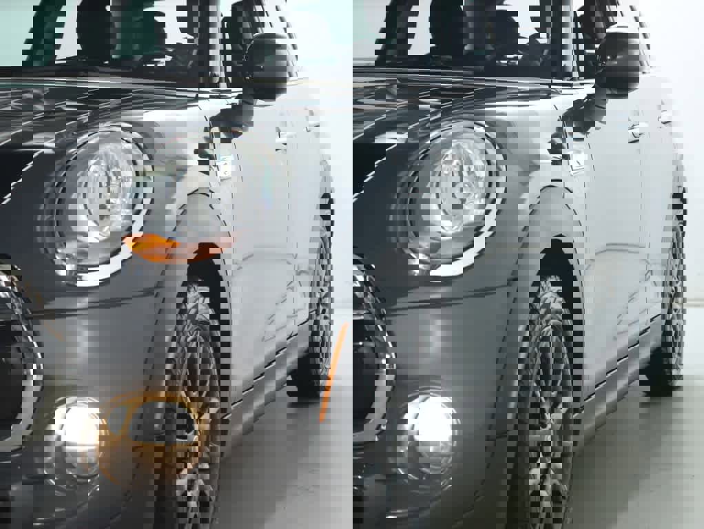 Used 2015 MINI Cooper S image 4