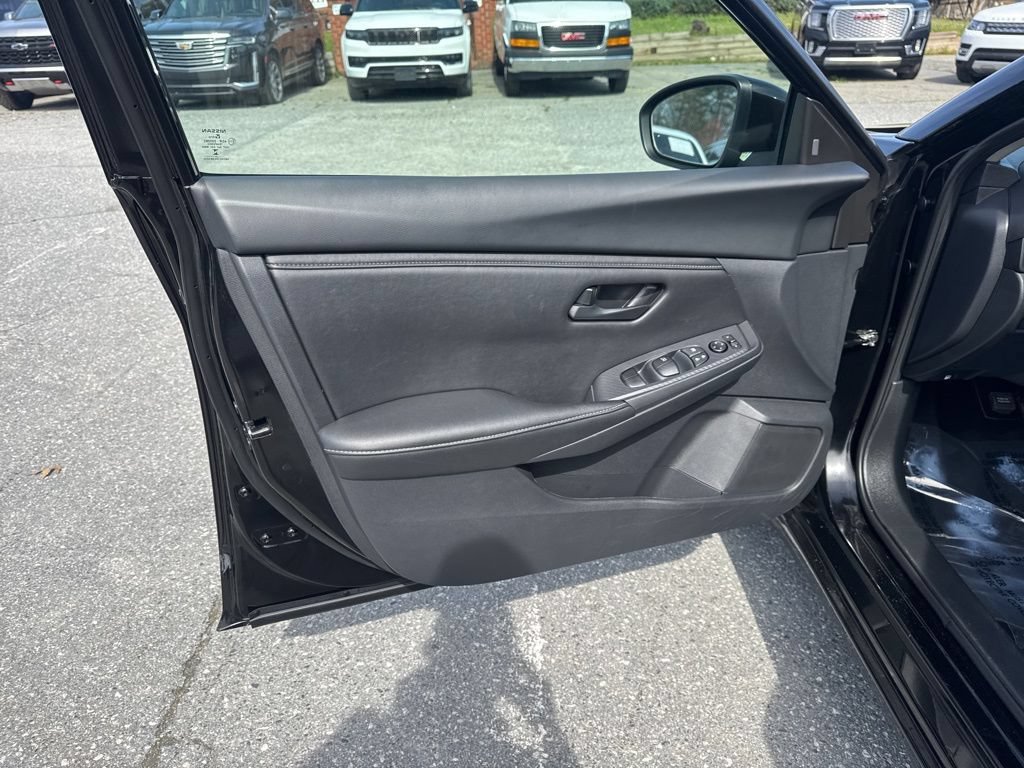 Used 2025 Nissan Sentra S FWD image 22