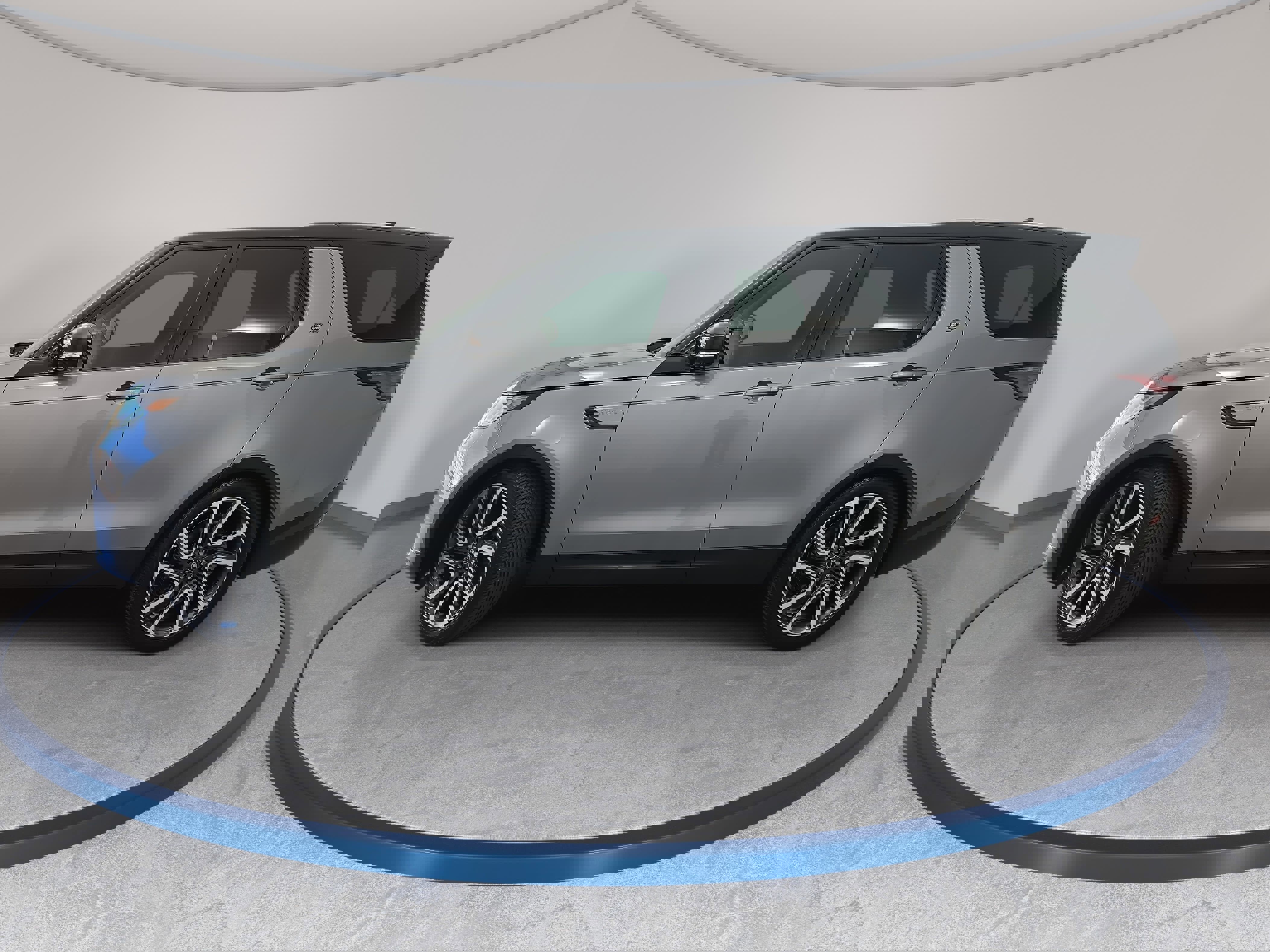 Certified 2025 Land Rover Discovery Dynamic SE image 8