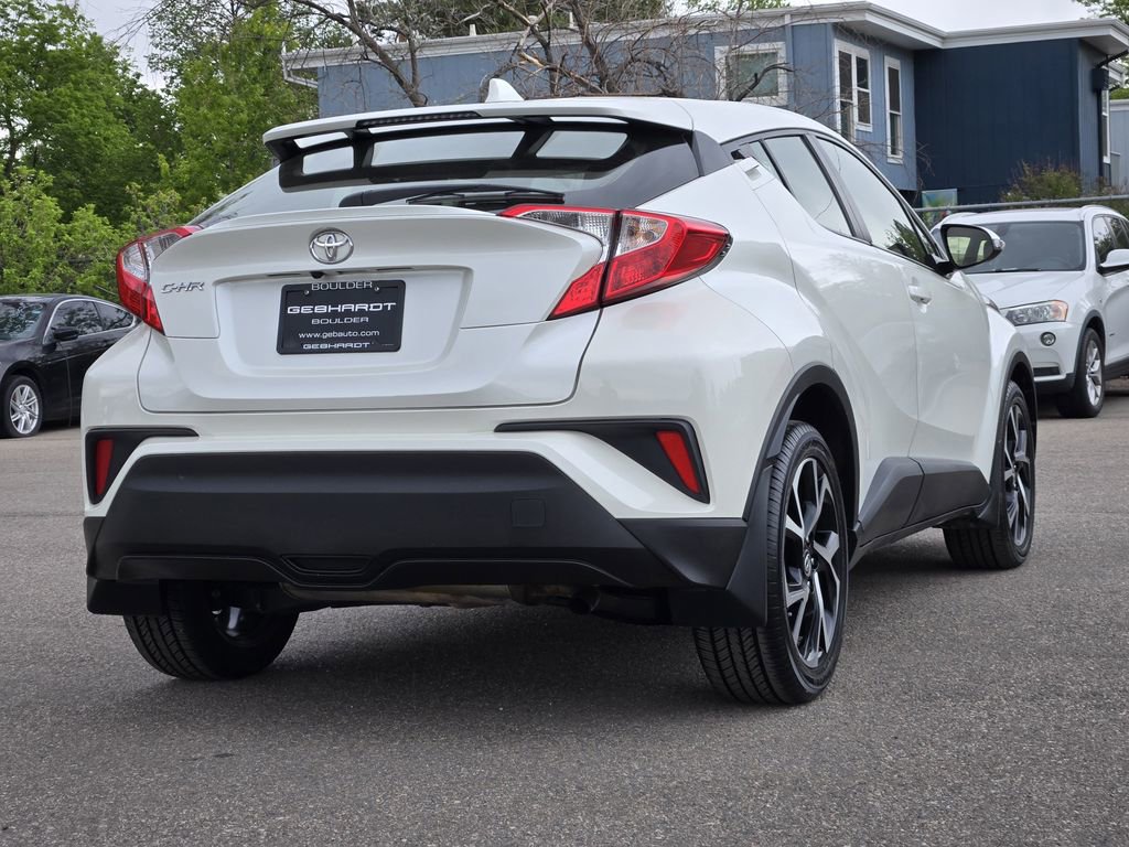 Used 2021 Toyota C-HR XLE FWD image 5