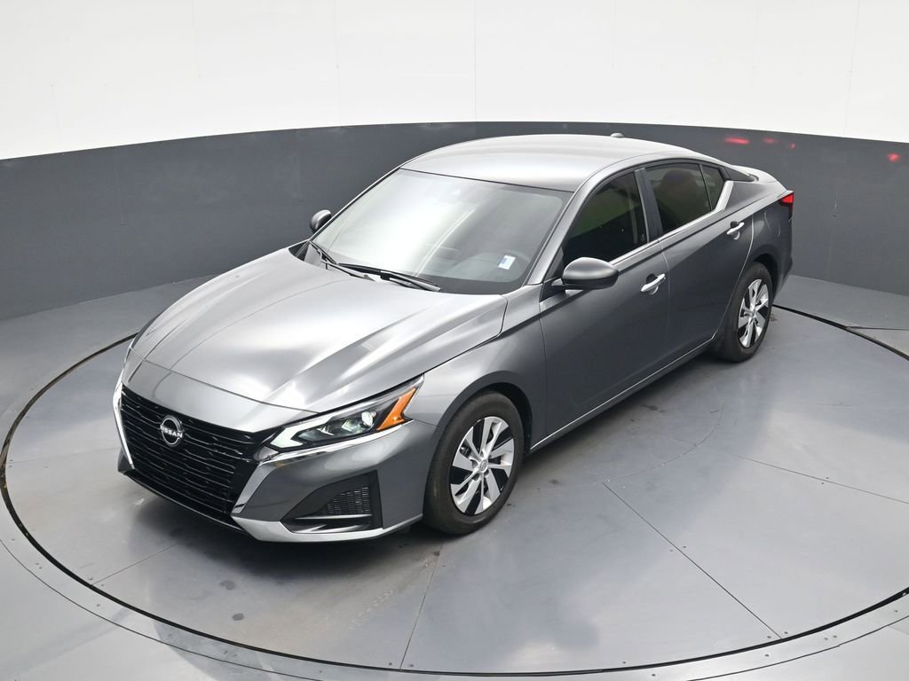 Used 2025 Nissan Altima 2.5 S image 27