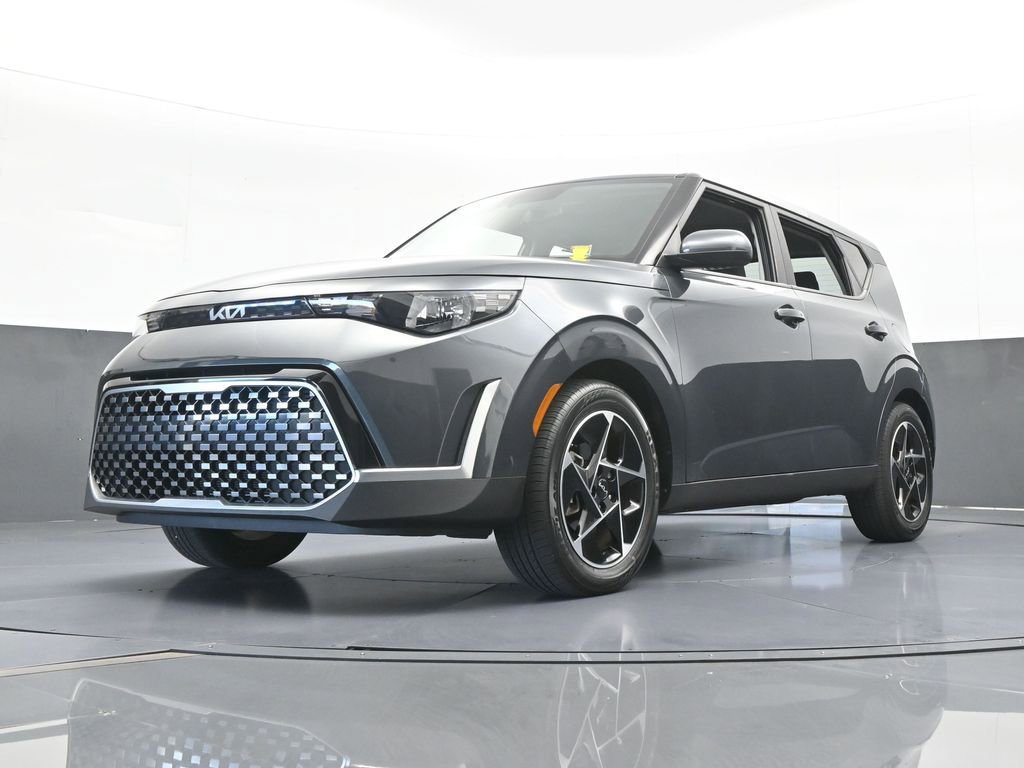Used 2023 Kia Soul EX image 53