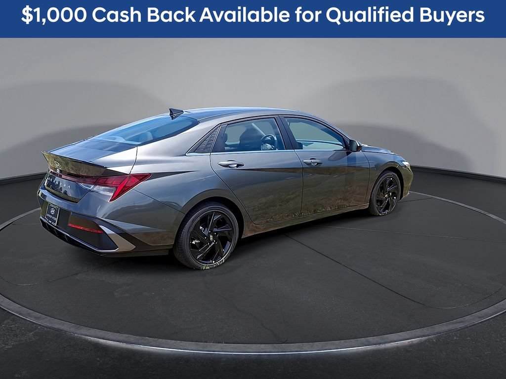New 2026 Hyundai Elantra SEL Sport Premium FWD image 5