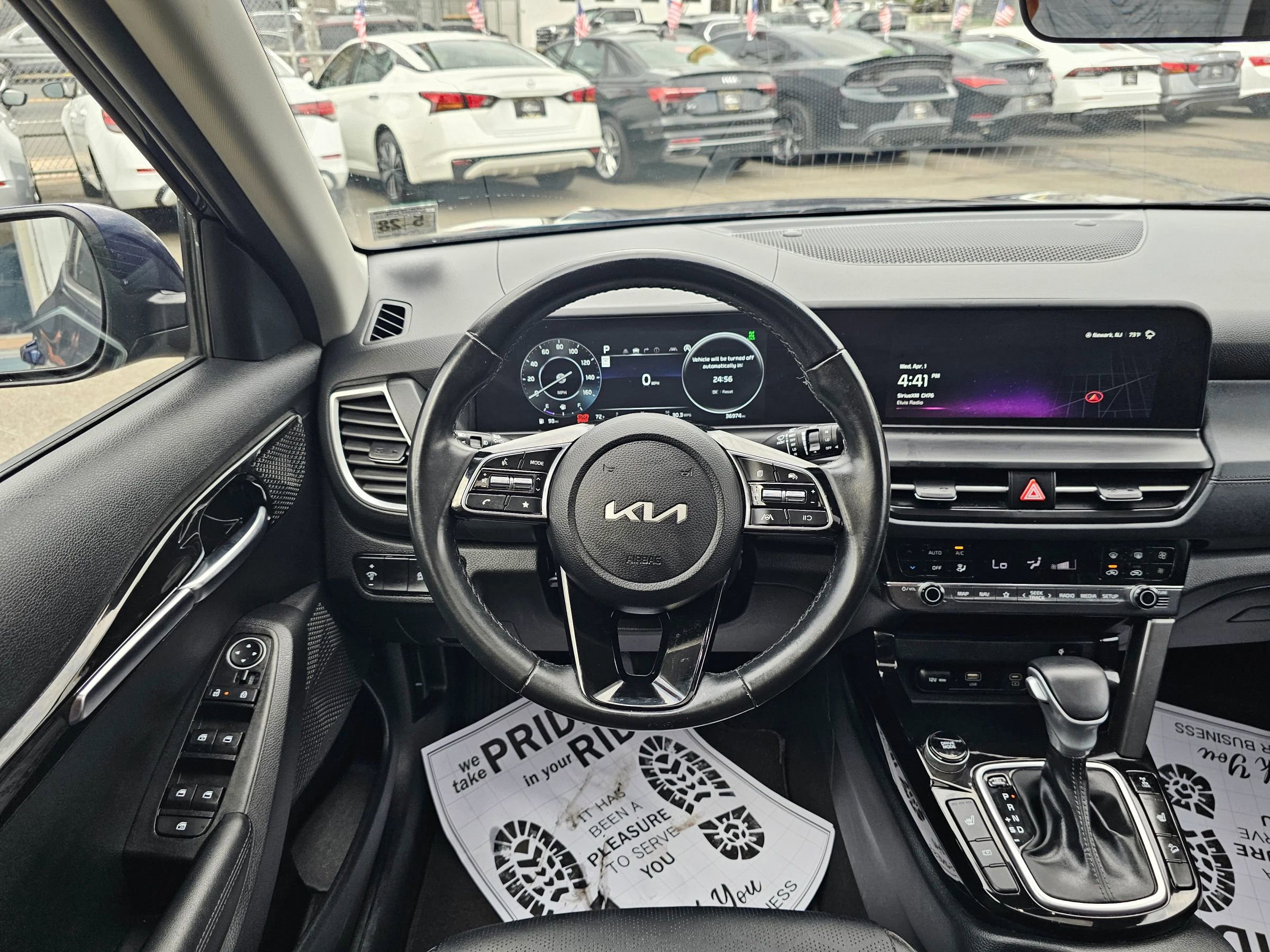 Used 2024 Kia Seltos EX AWD/4WD image 17