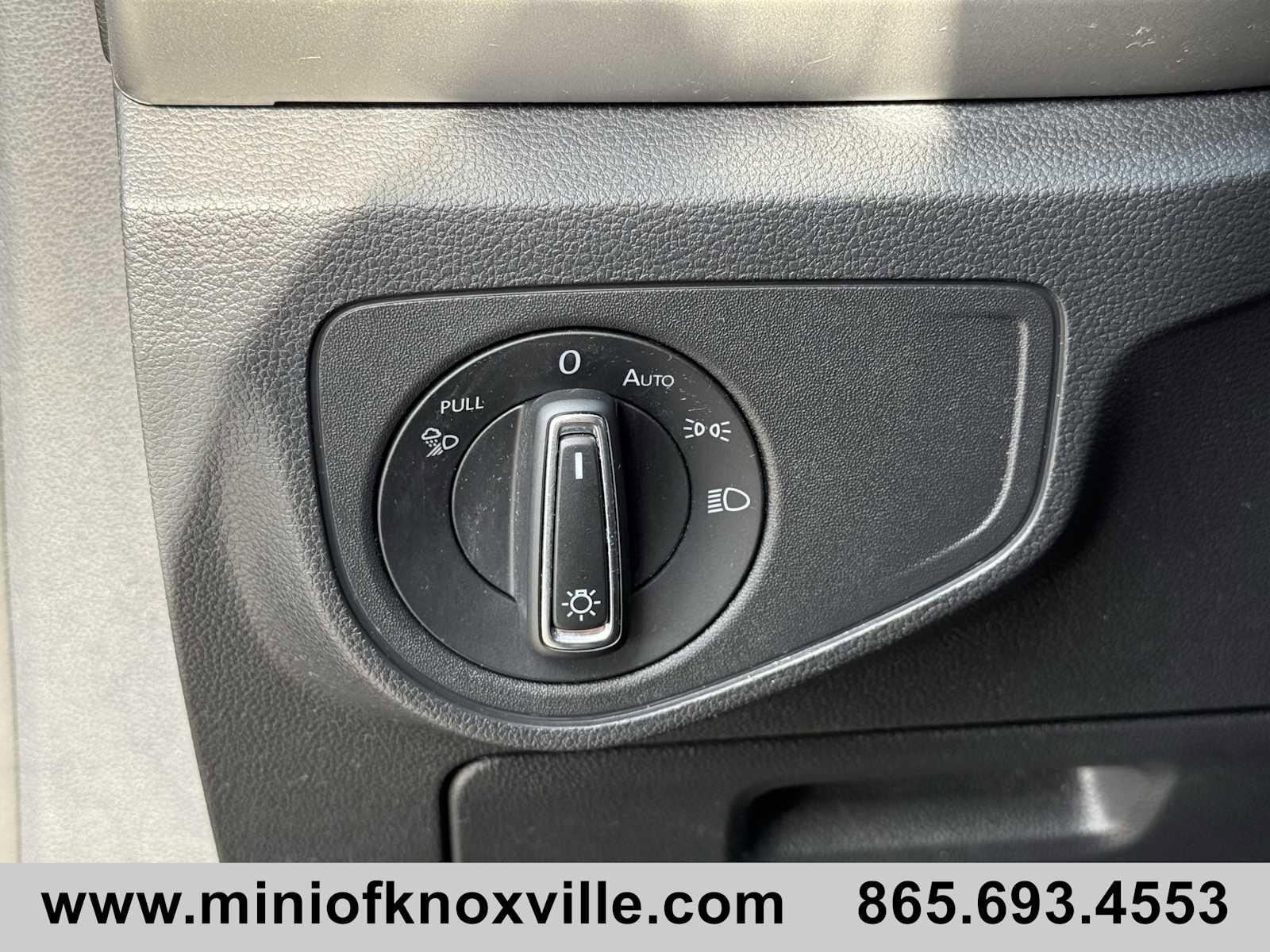 Used 2022 Volkswagen Atlas SE image 25