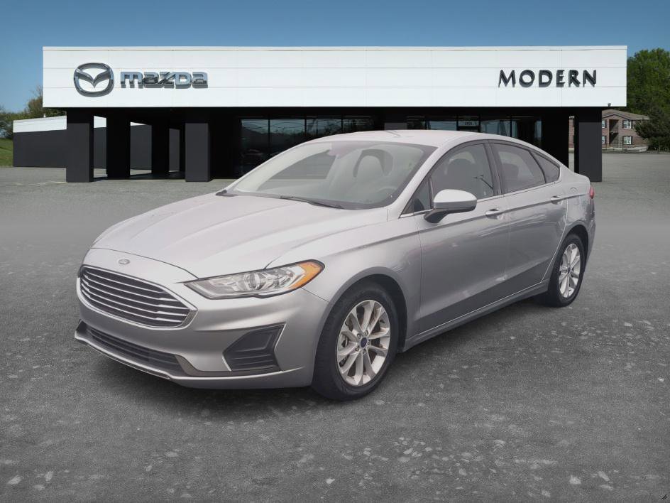 Used 2020 Ford Fusion SE FWD image 1