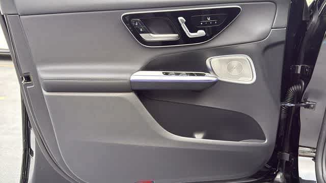 Used 2026 Mercedes-Benz GLC 300 4MATIC image 13
