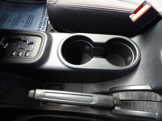 Used 2018 Jeep Wrangler Unlimited Sport w/ Connectivity Group image 27