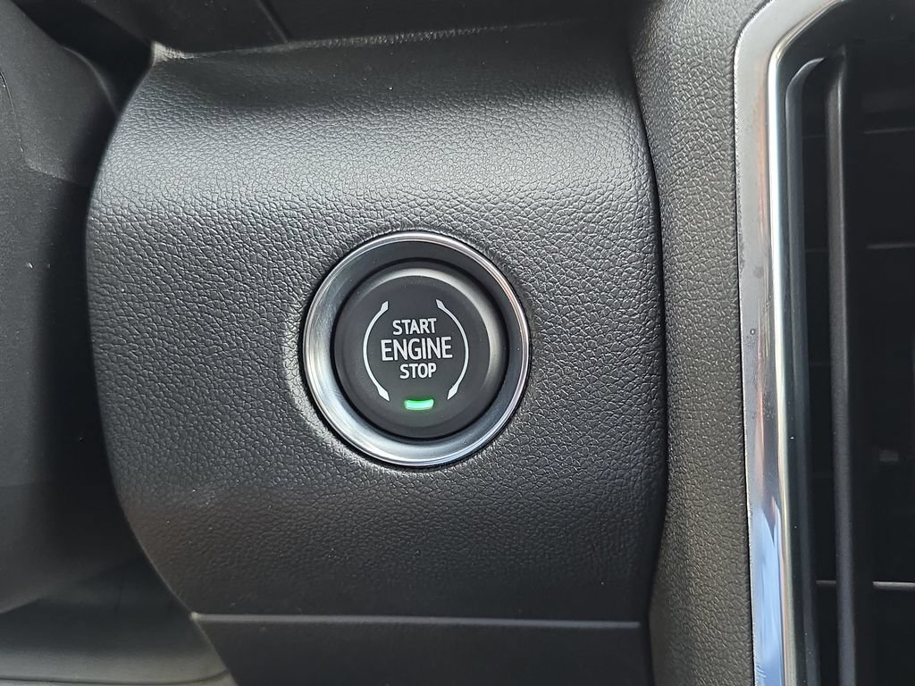 New 2026 GMC Acadia Elevation FWD image 22