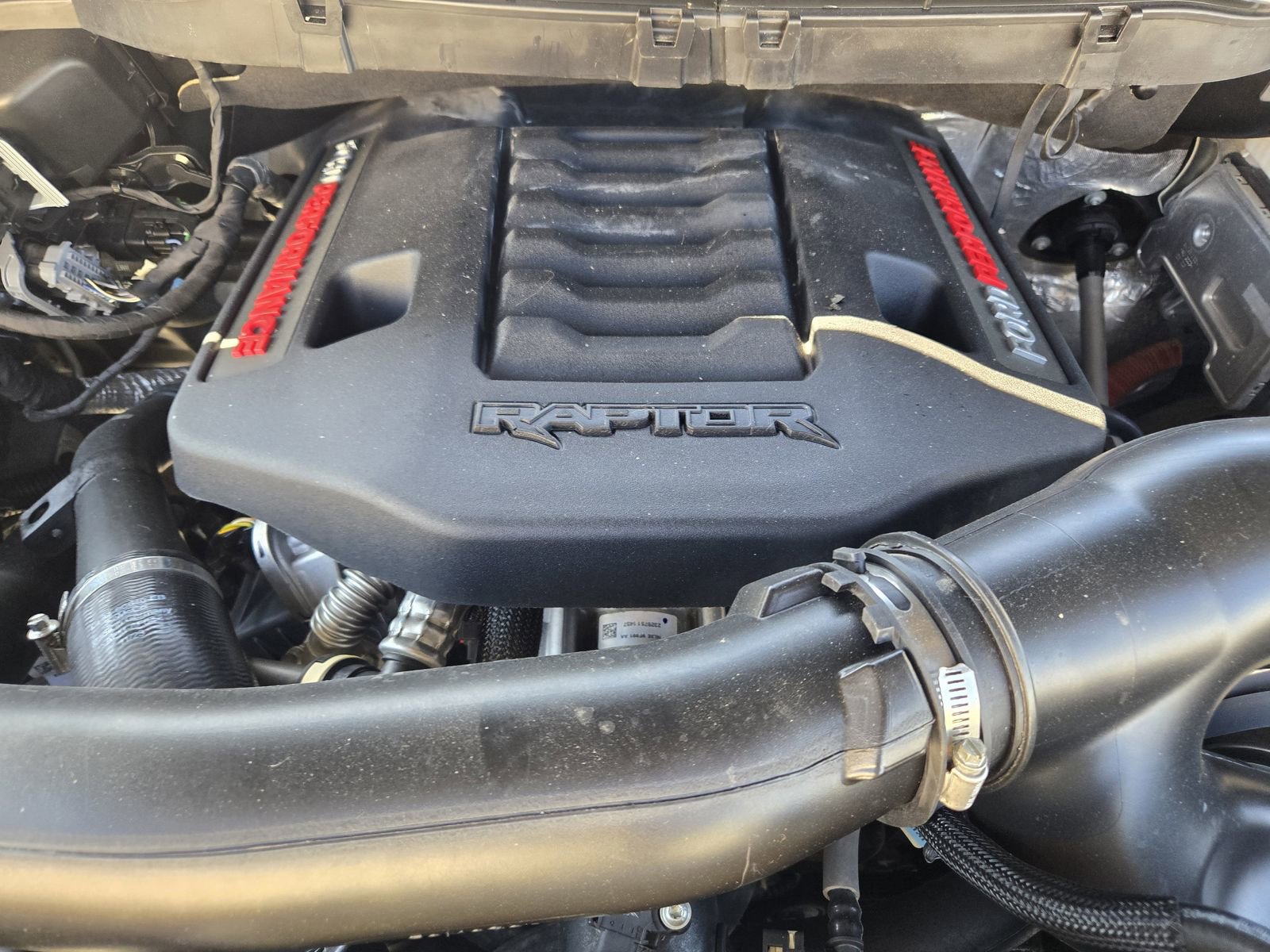 Certified 2024 Ford F150 Raptor image 31