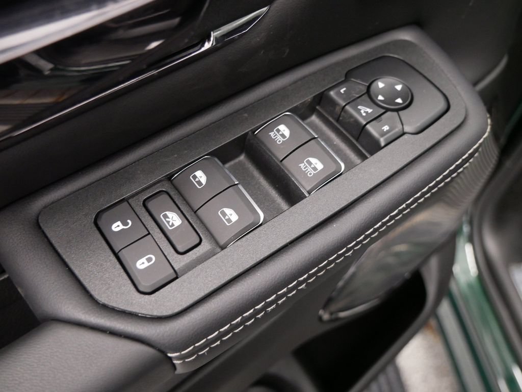 New 2027 RAM 1500 Limited AWD/4WD image 18